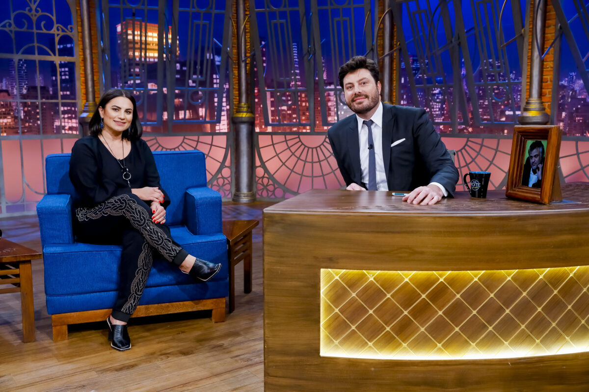 The Noite traz entrevista com Marcia Imperator nesta quarta-feira (26)