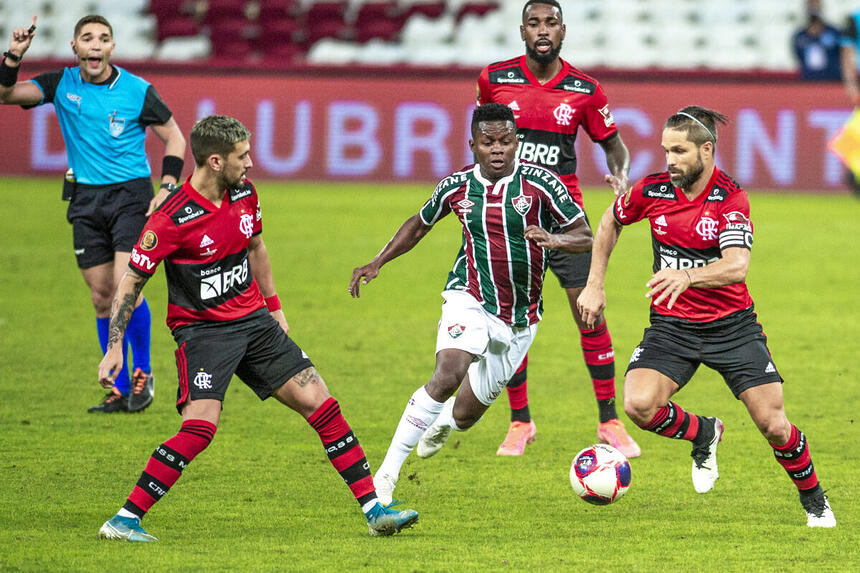 Jogo entre Flamengo e Fluminense pela final do Campeonato Carioca de 2021