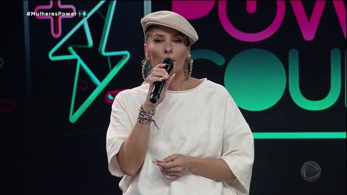 Adriane Galisteu durante o Power Couple - Prova das Mulheres, de 08 de junho