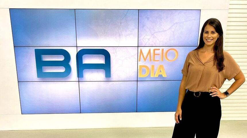 Jessica Senra nos estúdios da TV Bahia