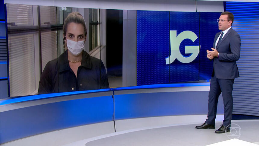 Flávia Jannuzzi durante entrada ao vivo no Jornal da Globo apresentado por Rodrigo Bocardi