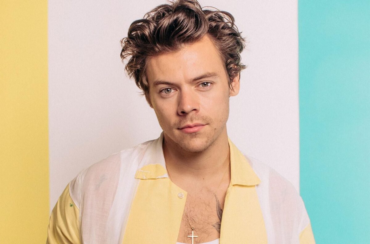 Harry Styles posa para foto