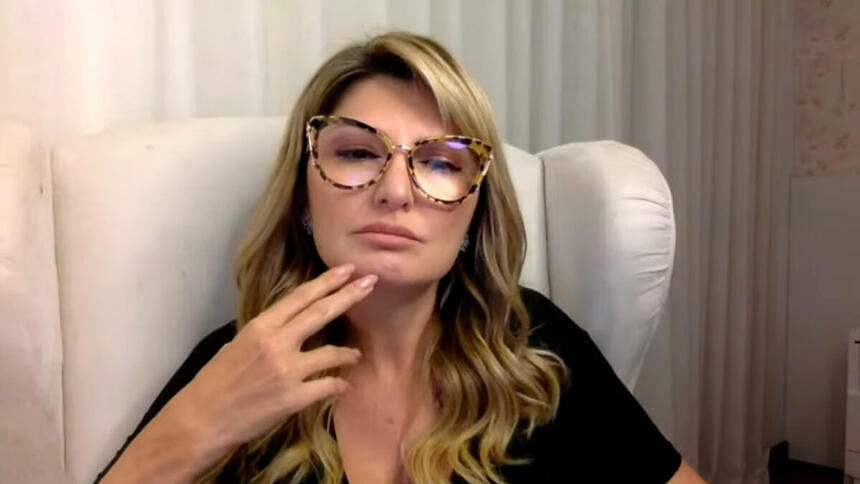 Antonia Fontenelle em vídeo do seu canal no Youtube, publicado no dia 15 de julho de 2021