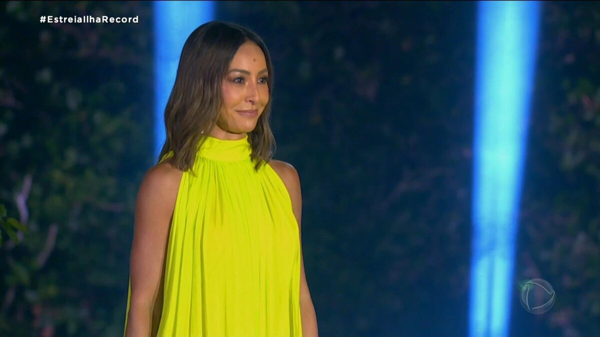 Sabrina Sato no episódio de estreia dor reality Ilha Record - 26 de julho de 2021