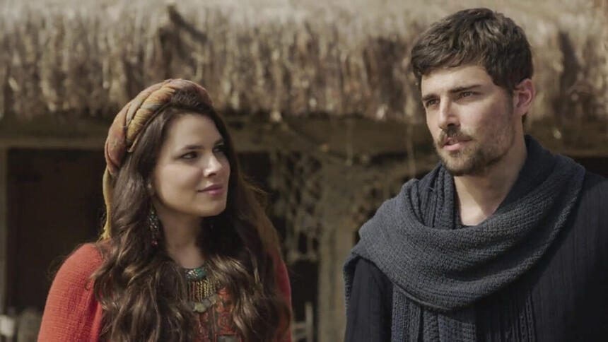 Raquel (Thaís Melchior) e Jacó (Miguel Coelho) em cena da novela Gênesis