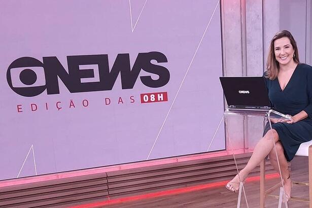 Adriana Perroni nos estúdios da GloboNews