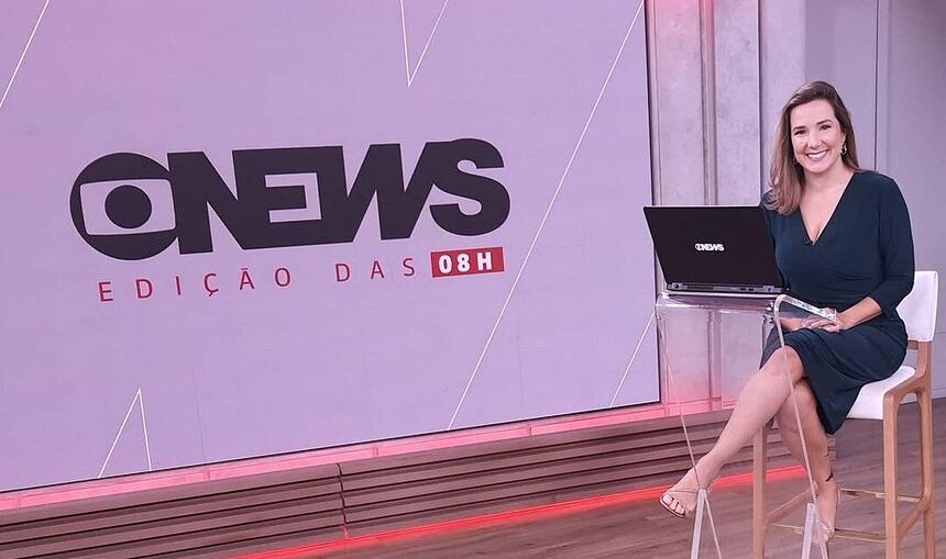 Adriana Perroni nos estúdios da GloboNews