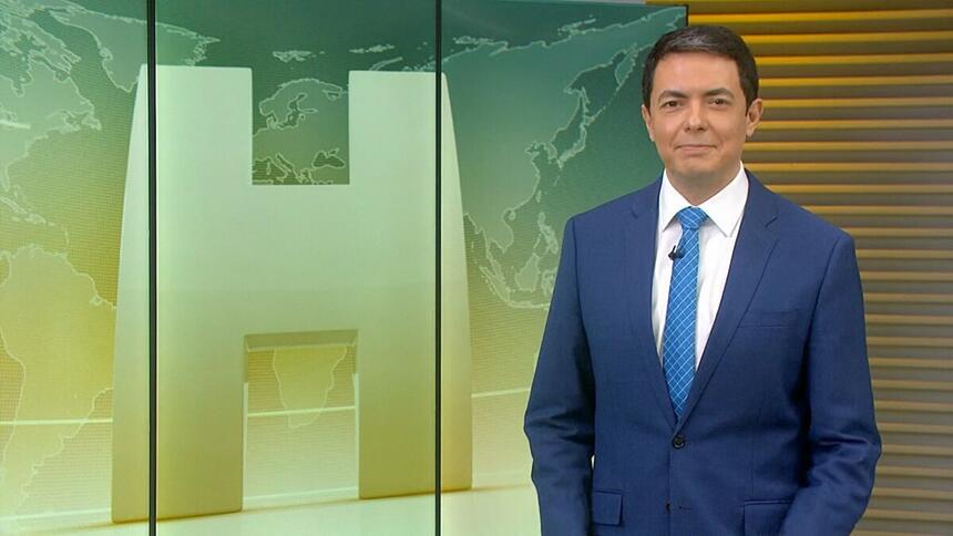 Alan Severiano nos estúdios do Jornal Hoje