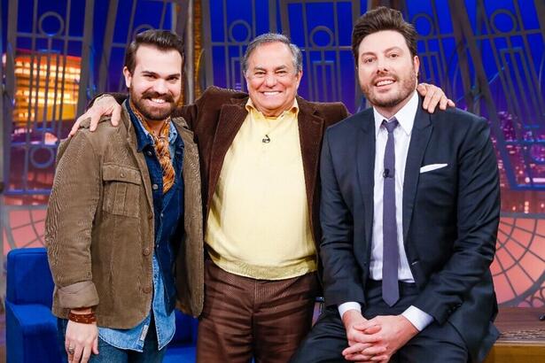 Léo Von, Ronnie Von e Danilo Gentili nos estúdios do The Noite