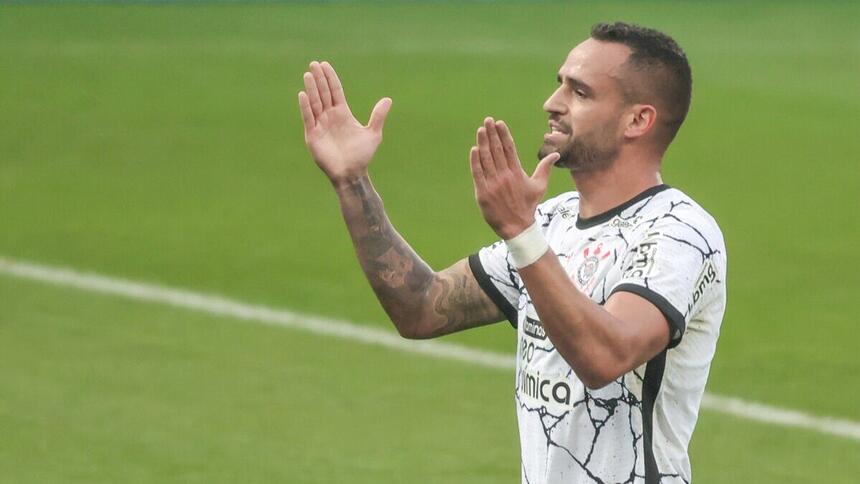 Renato Augusto comemorando gol pelo Corinthians, na partida contra o Ceará