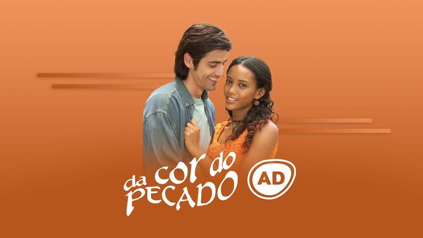 Paco olha para Preta em logo do resumo semanal da novela Da Cor Do Pecado