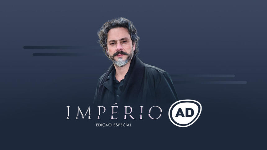 Comendador ao lado do logo do resumo da novela Império