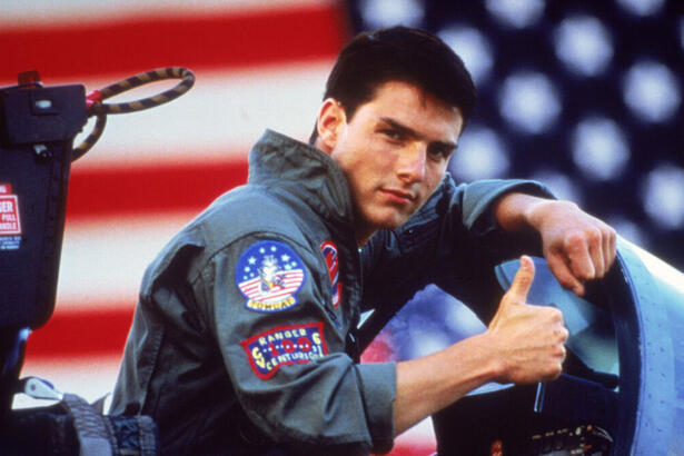 Tom Cruise em trecho do filme Top Gun - Ases Indomáveis, exibido pela TV Globo na Sessão de Sábado