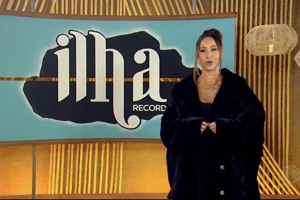 Durante o episódio desta quinta-feira (2) do Ilha Record, Sabrina Sato contou como será a reta final do reality. Quarta feira, dia 9 de setembro será a grande final onde o público terá direito de votar para qual explorador vai o prêmio de R$ 250 mil. Além disso, no mesmo dia saberemos quem será o grande explorador campeão que ficará com o prêmio maior de R$ 500 mil.