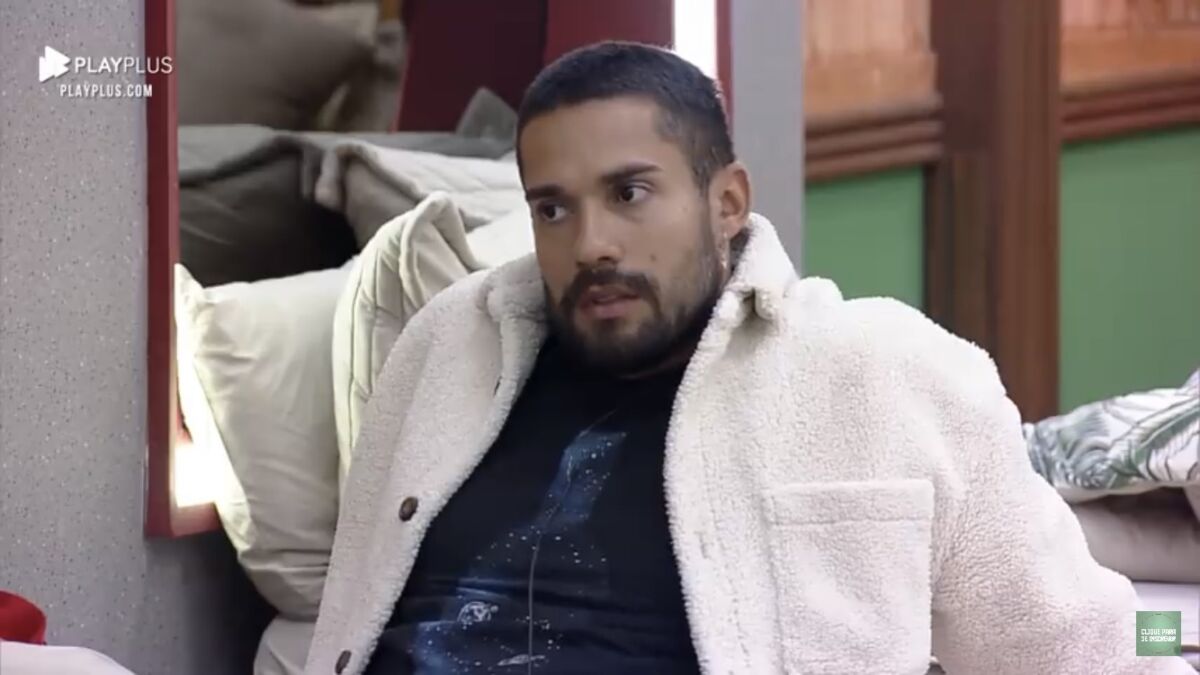 Bil revelou para Mileide que não quer mais amizade de Rico em A Fazenda 13, o modelo ainda deixou claro que poderá votar no peão na formação da roça.