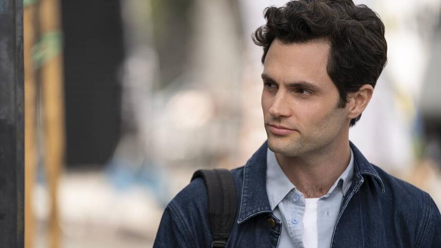 Penn Badgley em cena de ‘You’, série foi renovada para a 4ª temporada.