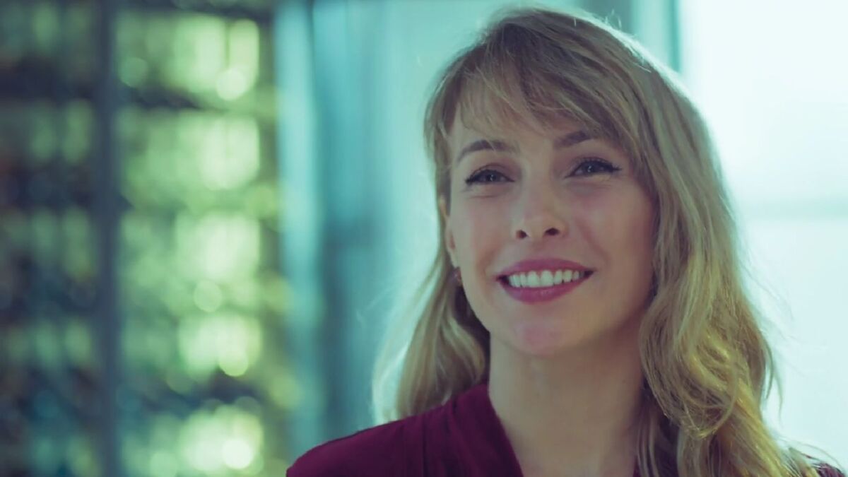 Maria Fernanda (Fernanda Nobre) em trecho da novela Um Lugar ao Sol