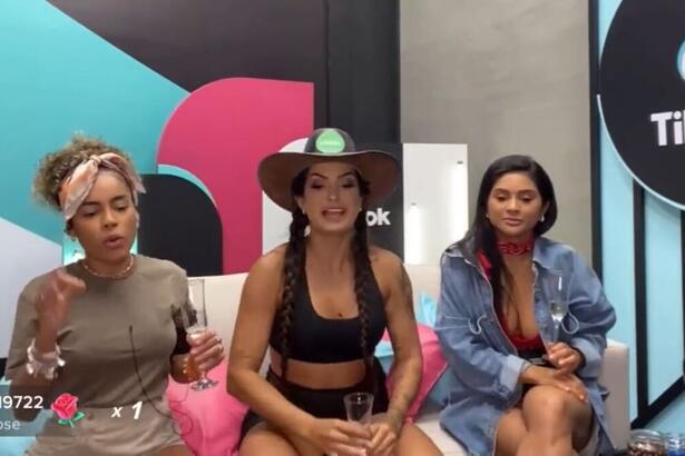 Marina durante live do fazendeiro de A Fazenda 13, afirmou que Dayane será seu alvo para a roça, a peoa, ainda, afirmou que a modelo é falsa.