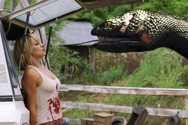 Trecho do filme Anaconda 3, exibido pela Record TV na Tela Máxima