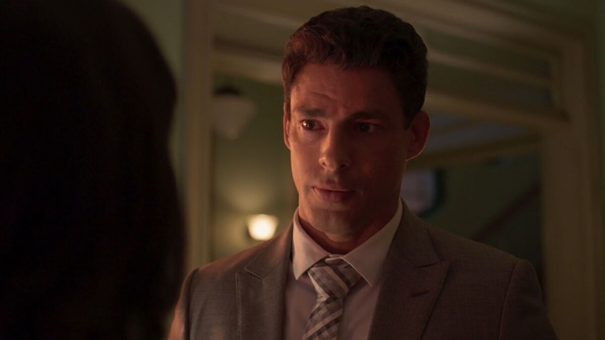 Cauã Reymond em cena da novela Um Lugar ao Sol - capítulo exibido em 26 de janeiro