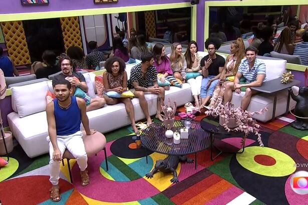 Participantes na sala do BBB 22