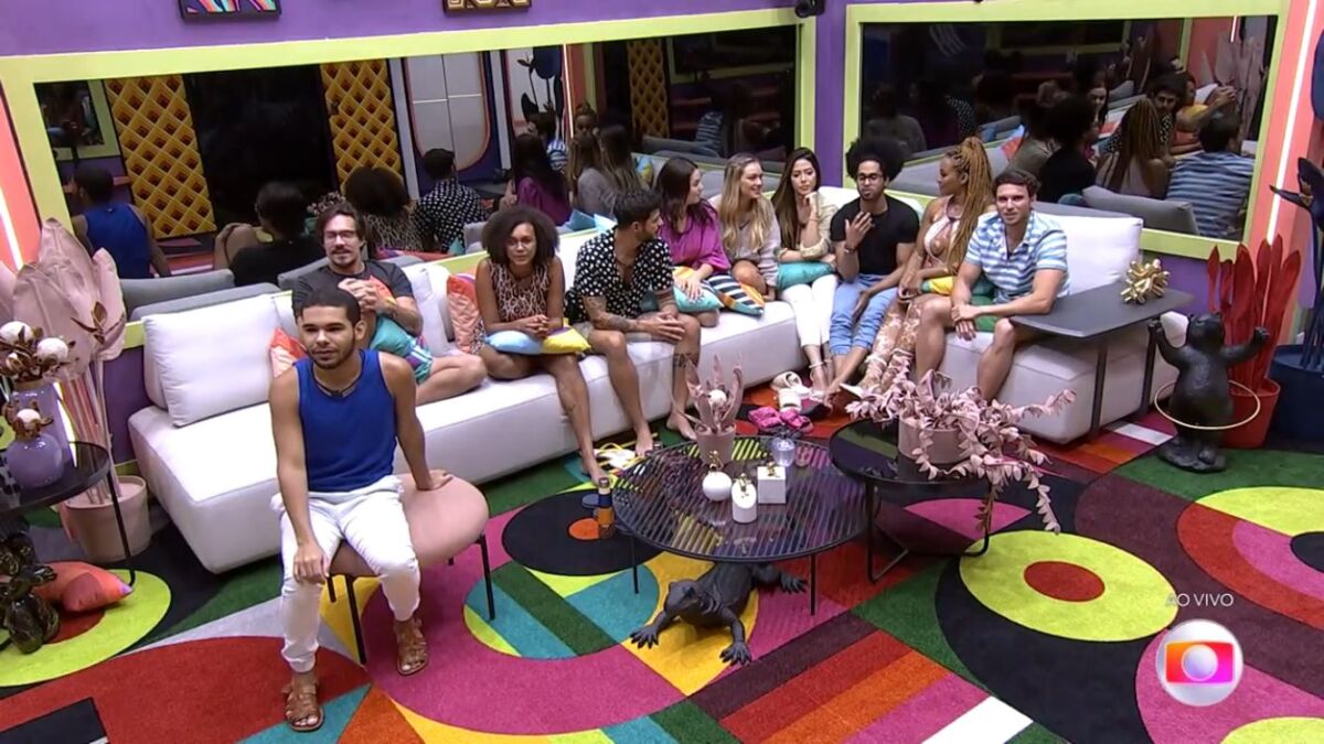 Participantes na sala do BBB 22