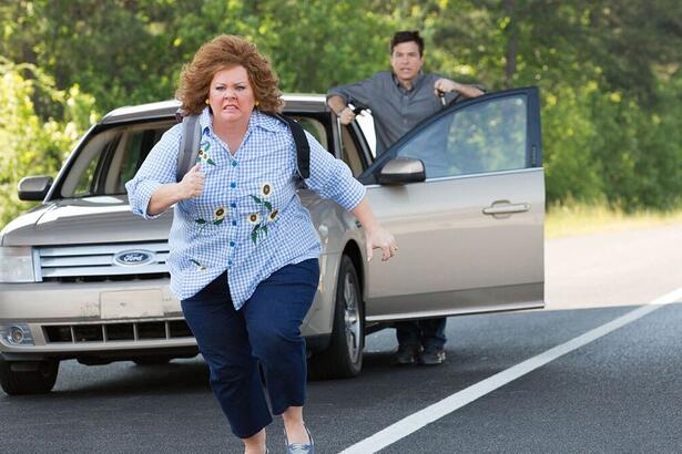 Melissa Mccarthy em cena do filme Uma Ladra sem Limites