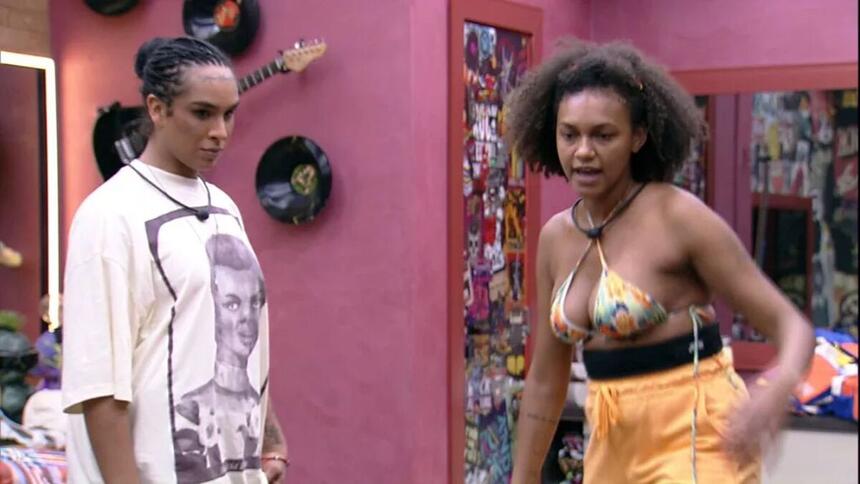 Linn e Jessilane no quarto grunge do BBB 22