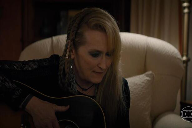 Meryl Streep em cena do filme Ricki and the Flash