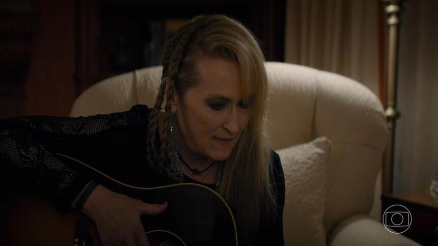 Meryl Streep em cena do filme Ricki and the Flash