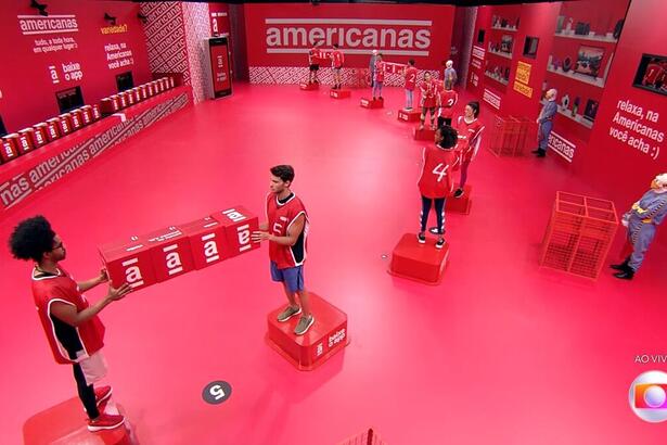 Grupo Pipoca na área de provas do BBB 22