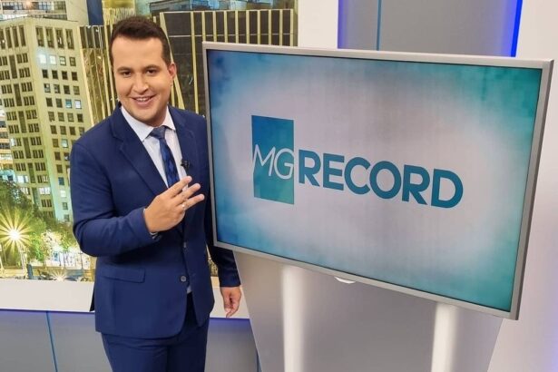 André Rocha, nos estúdios do MG Record, durante sua comemoração de três anos à frente da atração