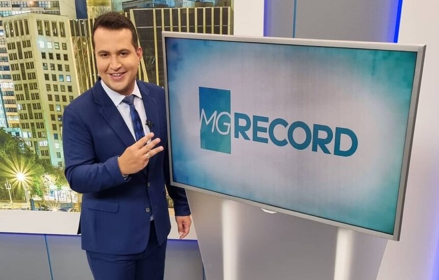 André Rocha, nos estúdios do MG Record, durante sua comemoração de três anos à frente da atração