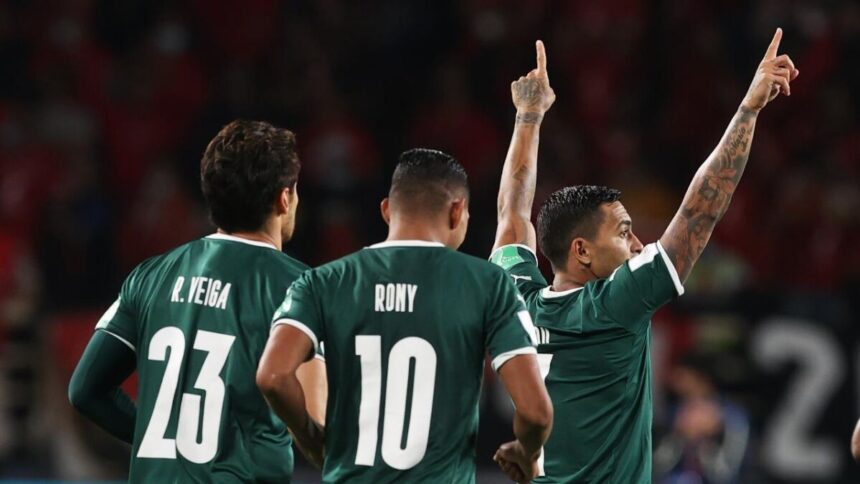 Jogadores do Palmeiras comemorando gol na partida de Semifinal do Mundial