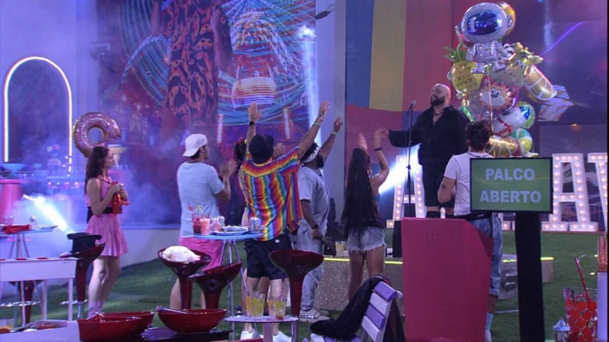 Brothers durante festa de Tiago Abravanel no BBB 22.