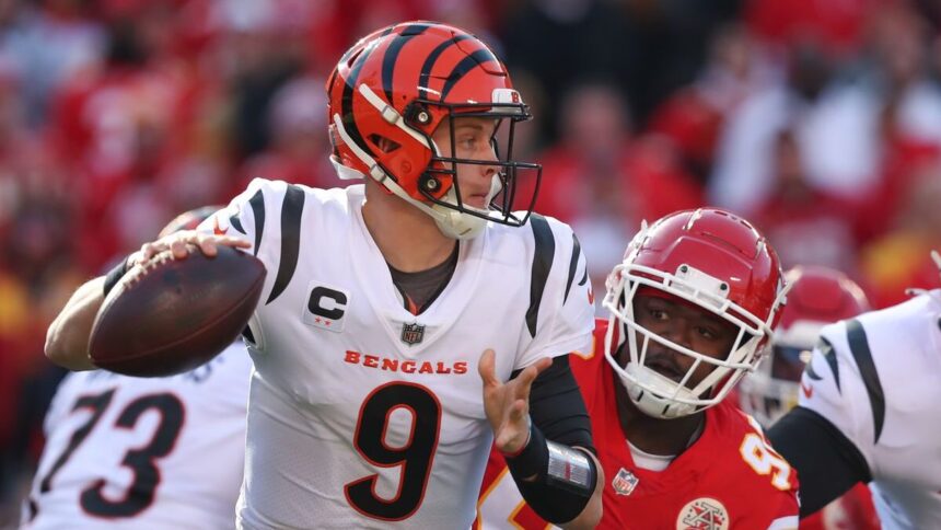 Joe Burrow, quarterback do Cincinnati Bengals, em jogo pela NFL