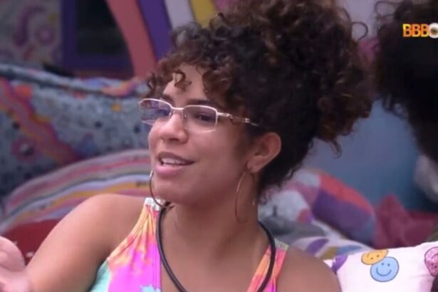 Maria no quarto lollipop do BBB 22.