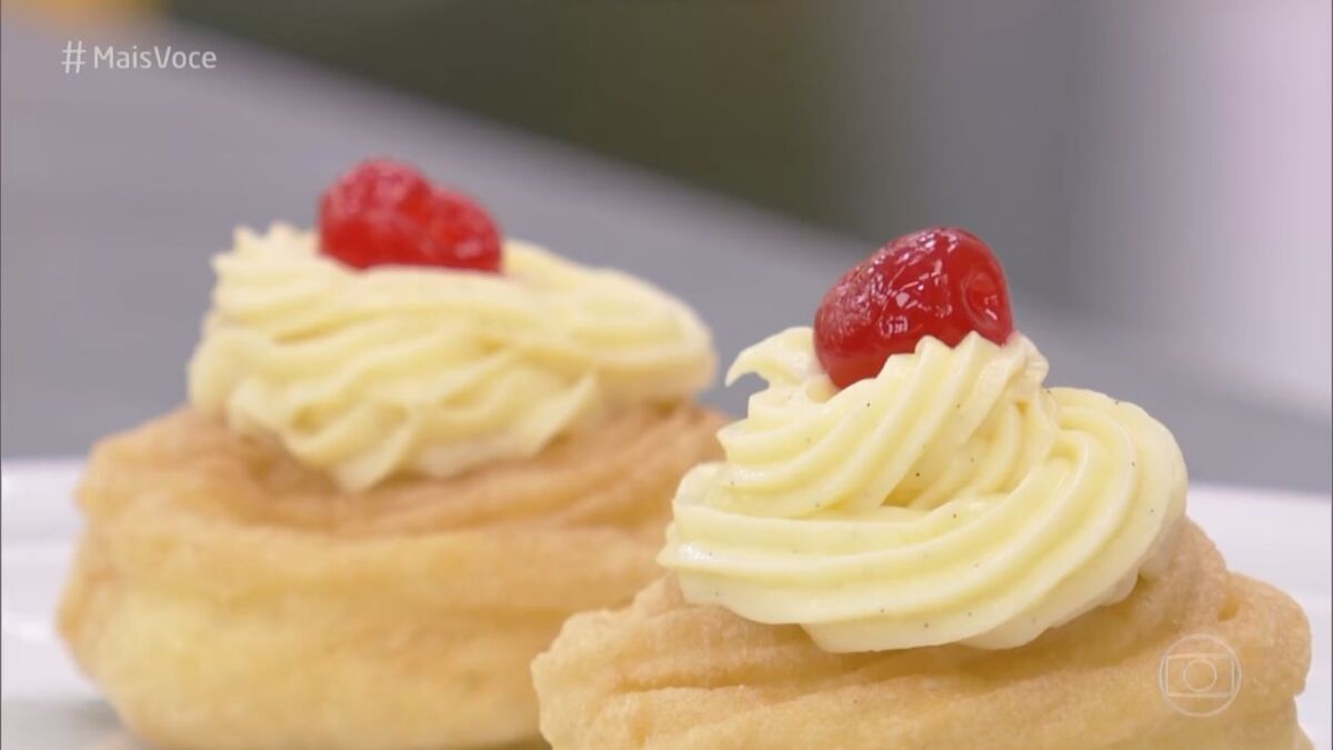 Zeppole pronto na mesa do Mais Você