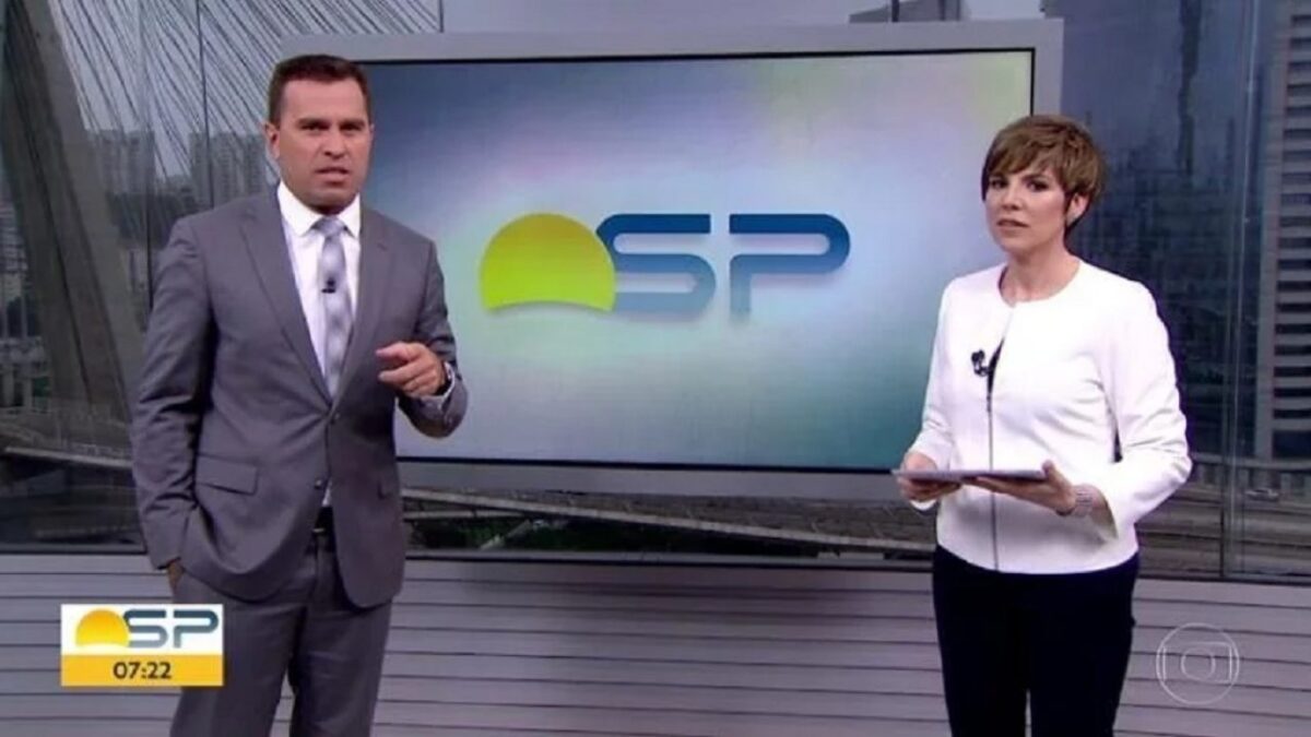 Rodrigo Bocardi e Gloria Vanique nos estúdios do Bom Dia SP, durante uma edição