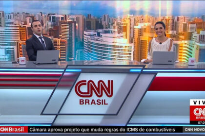 Rafae Colombo e Stephanie Alves na bancada do CNN Novo Dia - edição de 11 de março de 2022