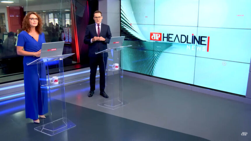 Cláudia Barthel e Daniel Caniato durante uma edição do Headline News