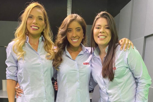 Elaine Trevisan, Mariana Pereira e Renata Ruel nos bastidores da cabine de transmissão da ESPN