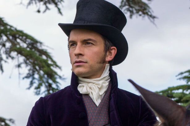 Jonathan Bailey em cena da 2ª temporada de Bridgerton