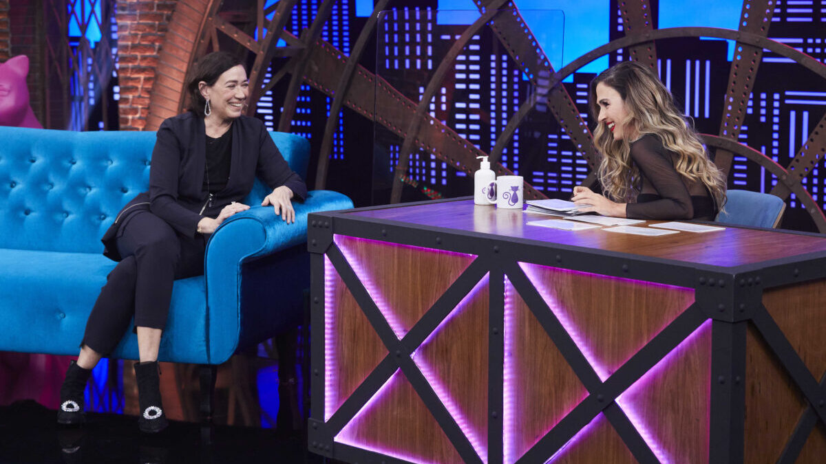 Lilia Cabral e Tatá Werneck nos estúdios do Lady Night