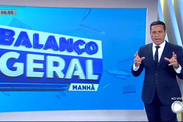 Willian Leite no estúdio do Balanço Geral Manhã, em frente ao telão