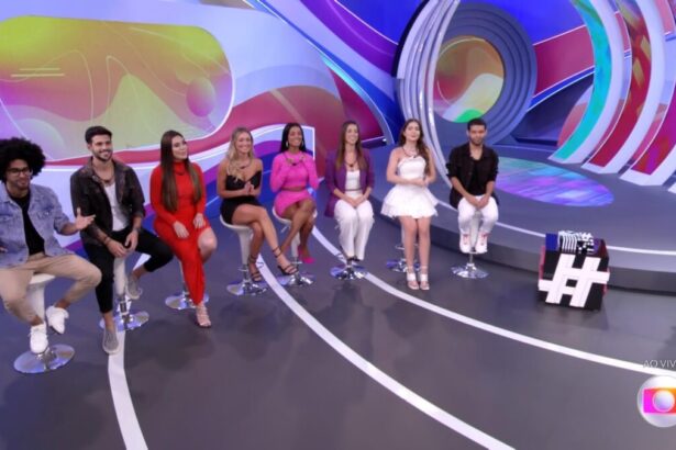 Luciano, Rodrigo, Naiara, Bárbara, Brunna, Larissa, Jade e Vinicus