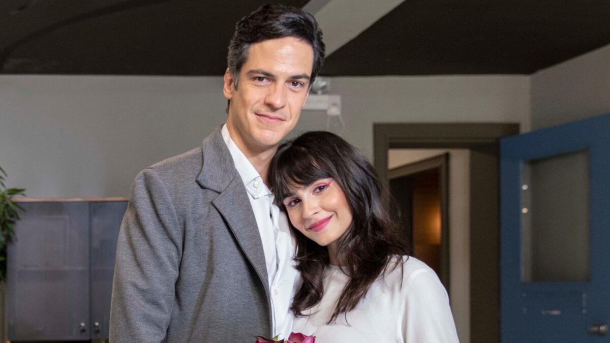 Mateus Solano e Valentina Herszage em cena de Quanto Mais Vida, Melhor!