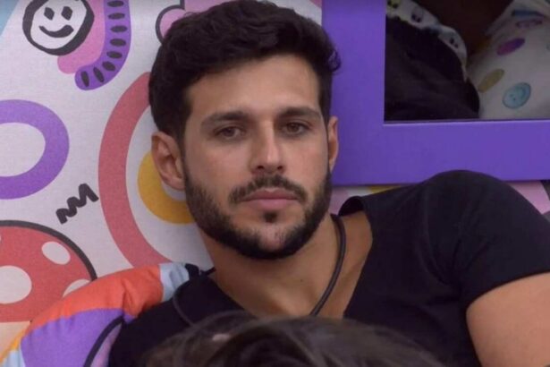 Rodrigo Mussi no quarto Lolipop do BBB 22