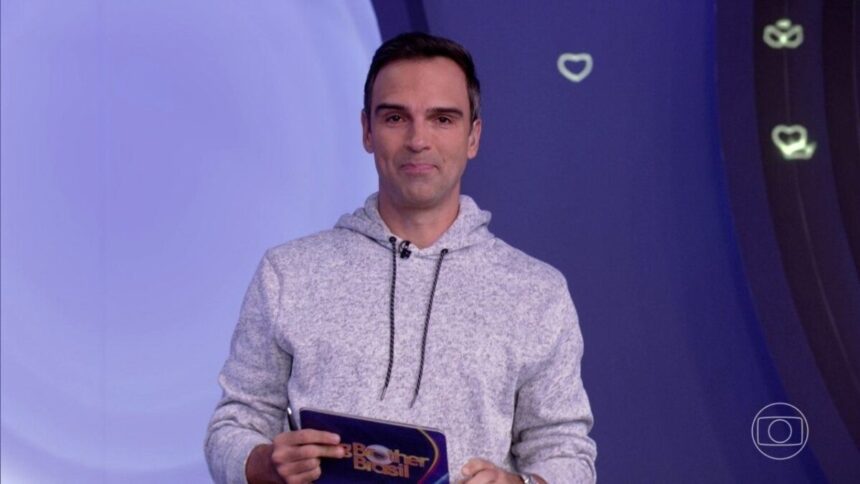 Tadeu Schmidt nos estúdios do BBB 22