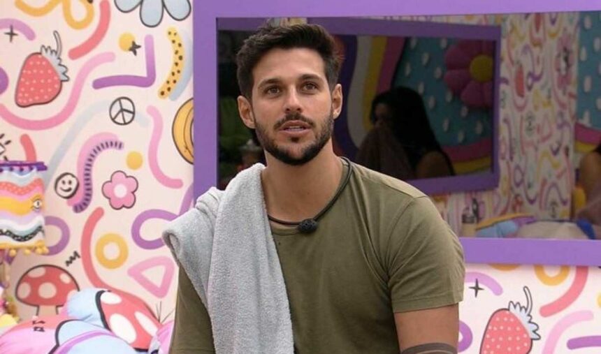 Rodrigo Mussi na sede do BBB 22